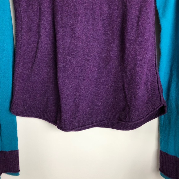 Noble Outfitters Colorblock Sweater - Picture 3 of 8